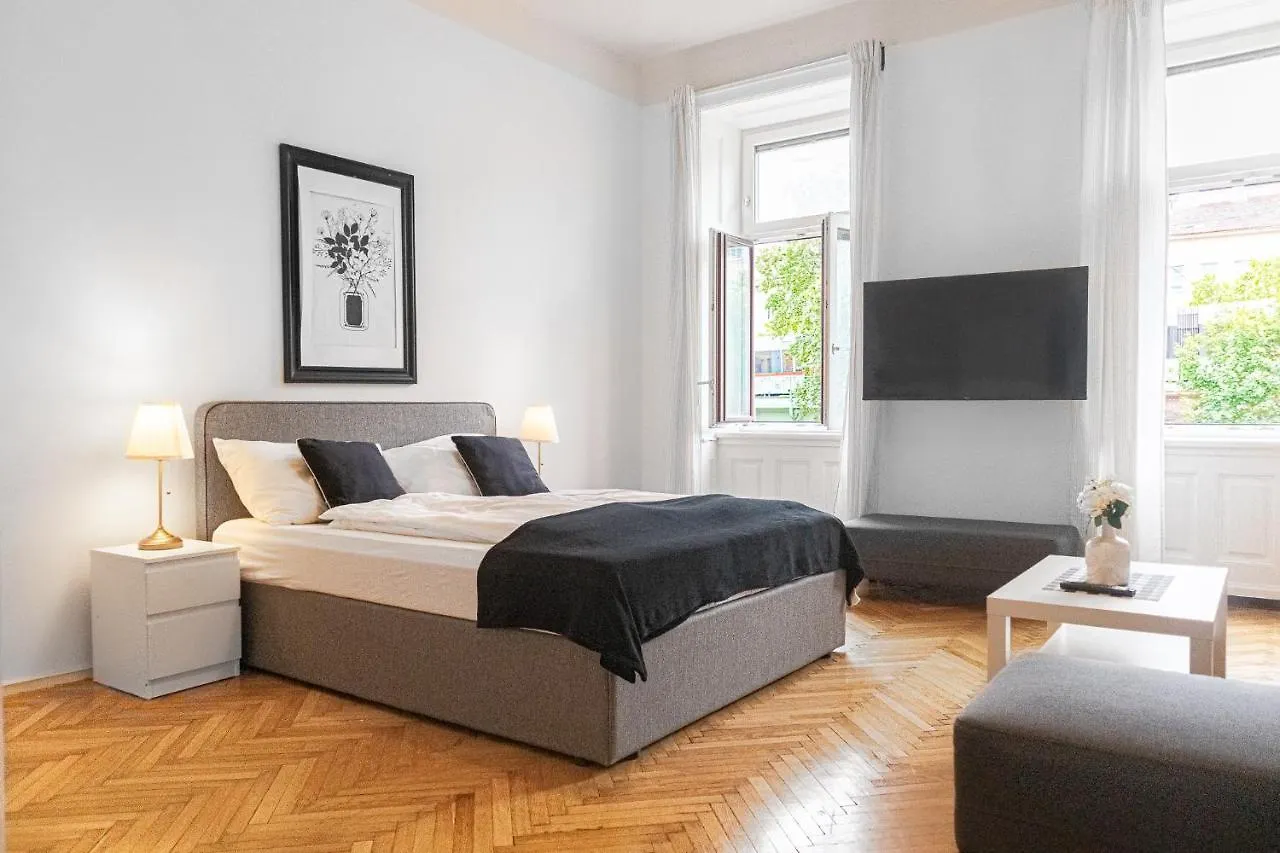 Vibrant 3Br Near Akh Hospital - Perfect For Groups Apartment Vienna
