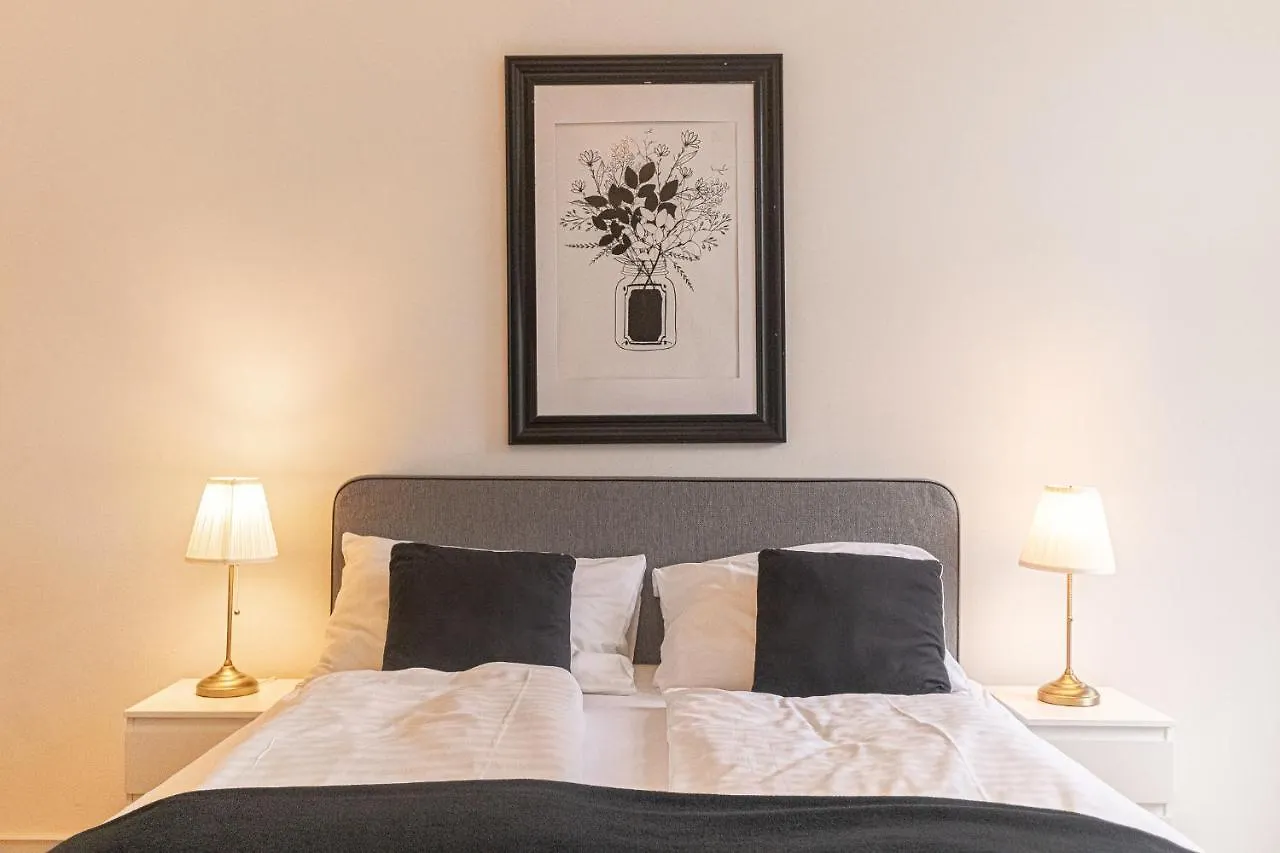 Vibrant 3Br Near Akh Hospital - Perfect For Groups Apartment Vienna