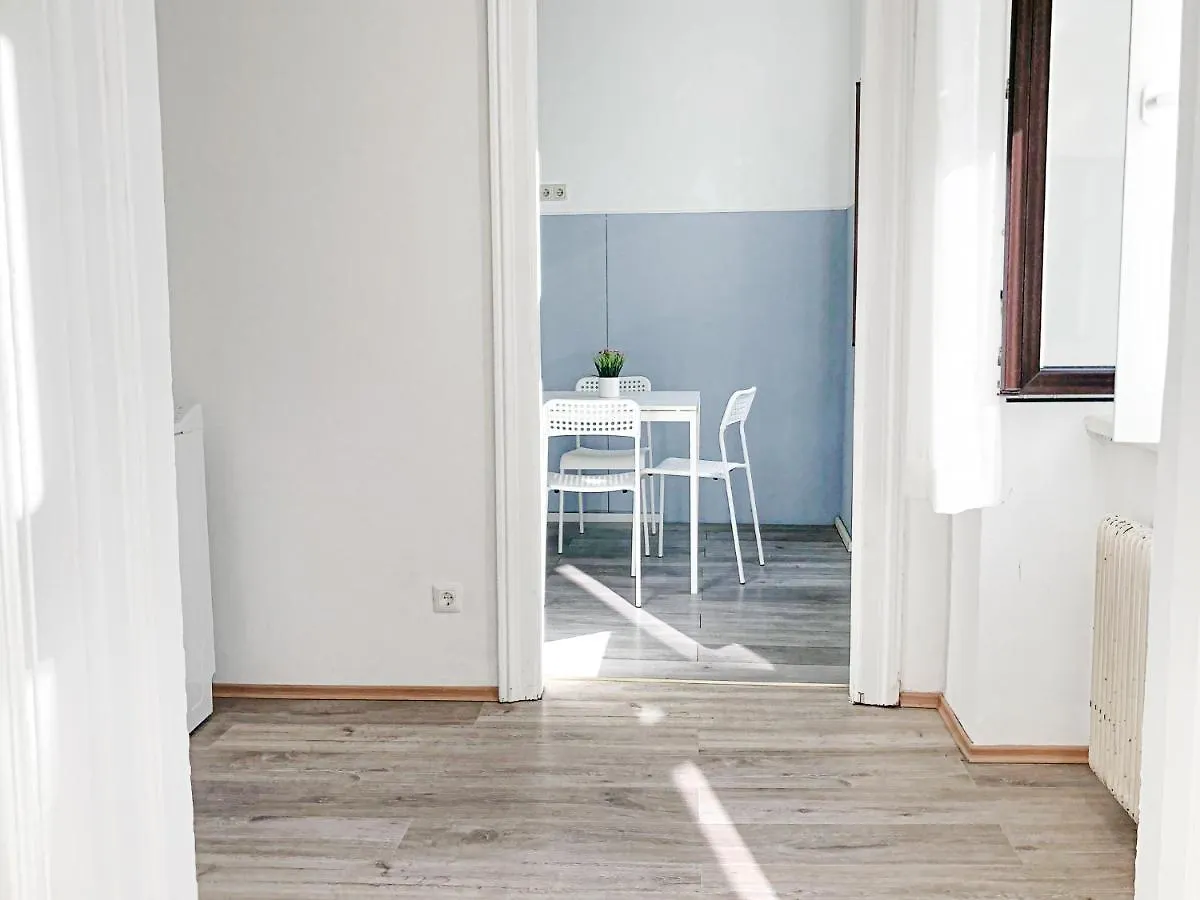 Vibrant 3Br Near Akh Hospital - Perfect For Groups Apartment Vienna