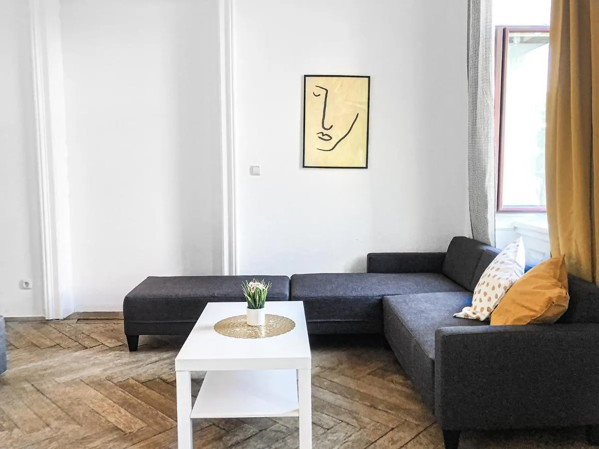Vibrant 3Br Near Akh Hospital - Perfect For Groups Apartment Vienna