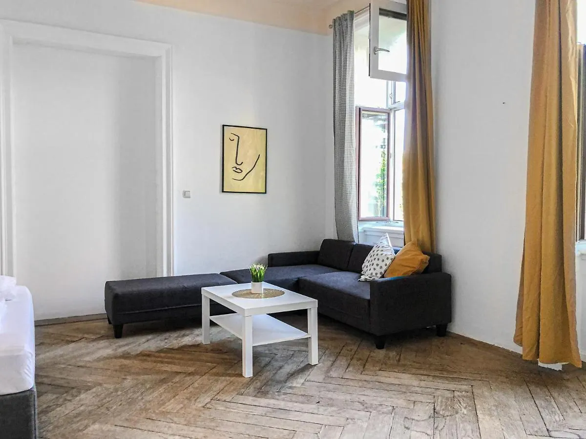 Vibrant 3Br Near Akh Hospital - Perfect For Groups Apartment Vienna