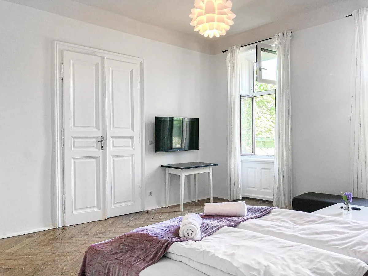 Vibrant 3Br Near Akh Hospital - Perfect For Groups Apartment Vienna 0*,